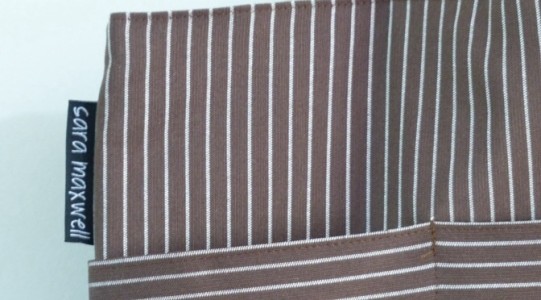 brown stripe